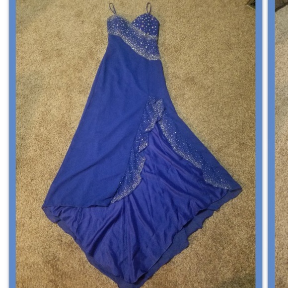 Prom Dress - Picture 2 of 3